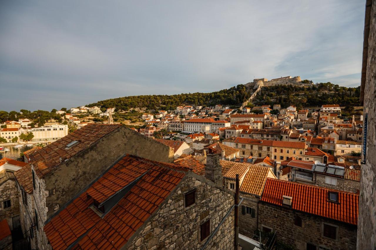 Hvar Old Dalmatian House Junior Suite - Deck 3 Đảo Hvar Ngoại thất bức ảnh