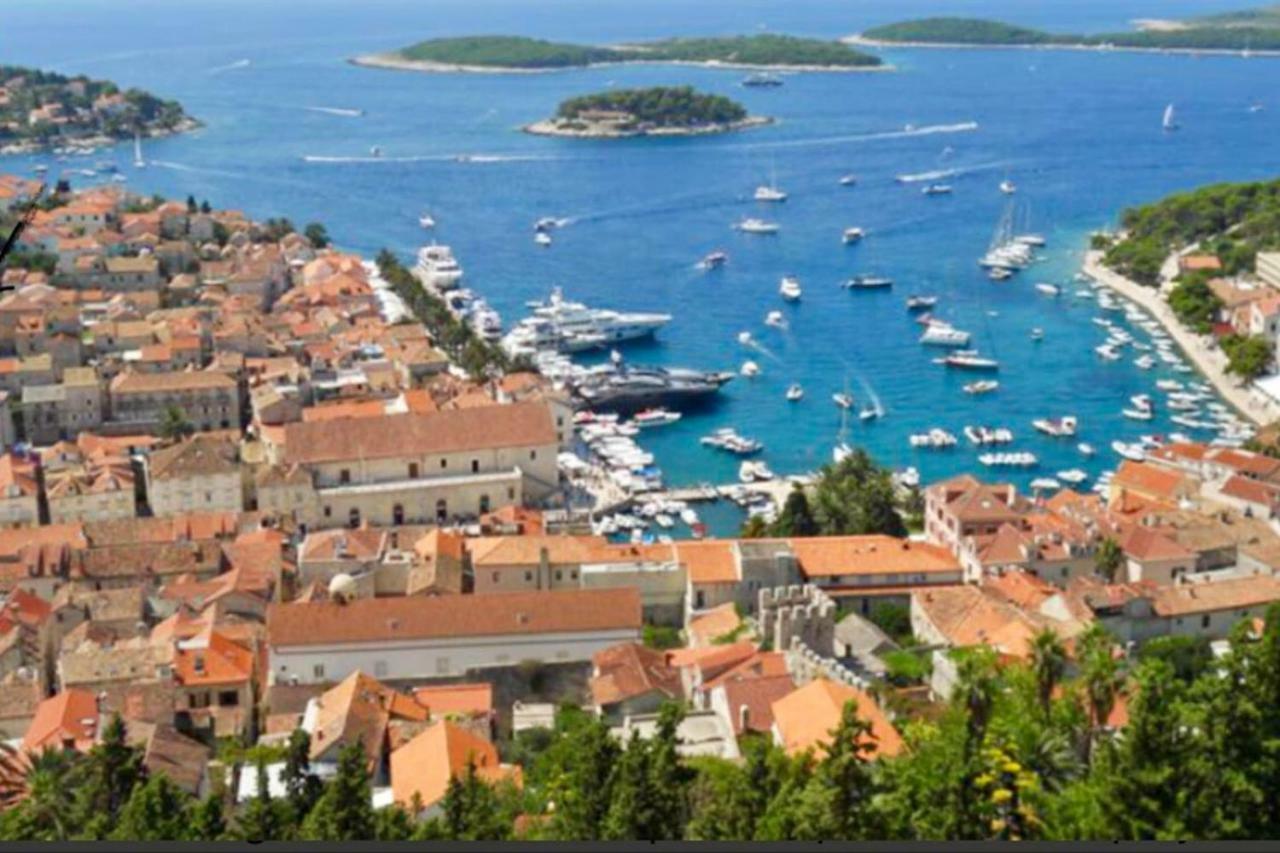 Hvar Old Dalmatian House Junior Suite - Deck 3 Đảo Hvar Ngoại thất bức ảnh