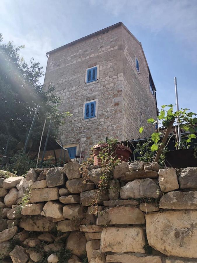 Hvar Old Dalmatian House Junior Suite - Deck 3 Đảo Hvar Ngoại thất bức ảnh